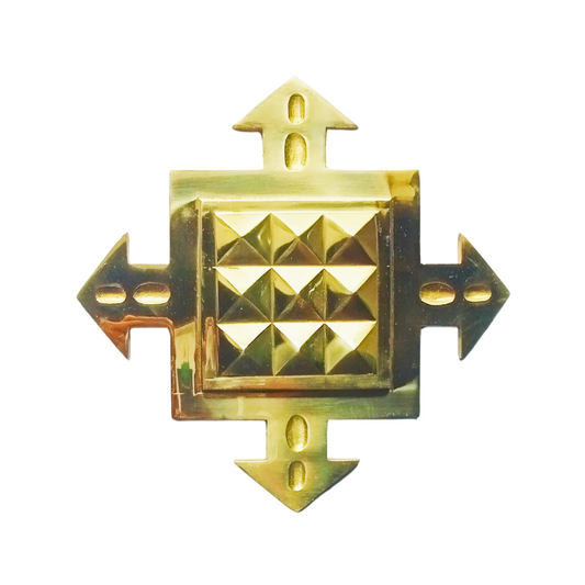 Kriti Creations Vastu Remedies Brass Four Direction Arrow with Pyramid Plate Vastu Correction & Positive Energy (18 X 18 X 0.5 cm) Golden.